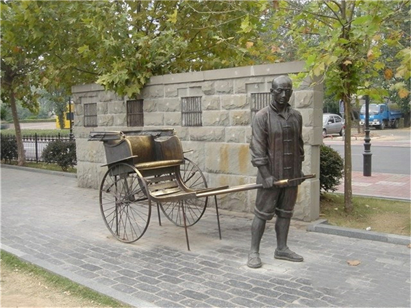 黃包車(chē)雕塑.jpg 黃包車(chē)雕塑.jpg
