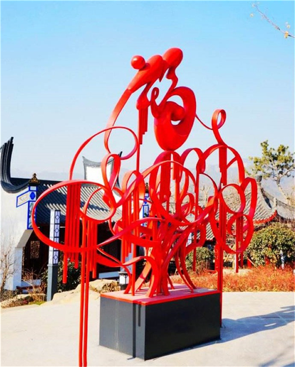 不銹鋼中國結(jié)雕塑.jpg 不銹鋼中國結(jié)雕塑.jpg