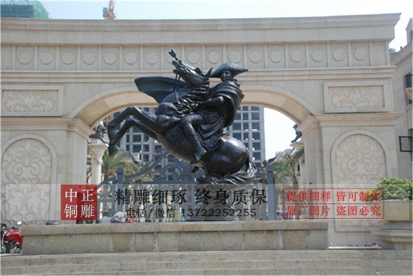 拿破侖銅雕.jpg 拿破侖銅雕.jpg
