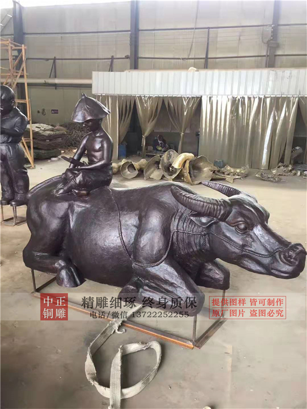 傳統(tǒng)人物雕塑.jpg 傳統(tǒng)人物雕塑.jpg