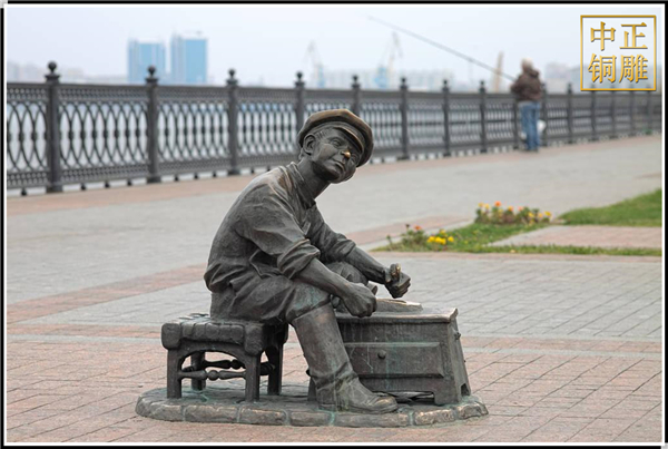 擦皮鞋.jpg 擦皮鞋.jpg