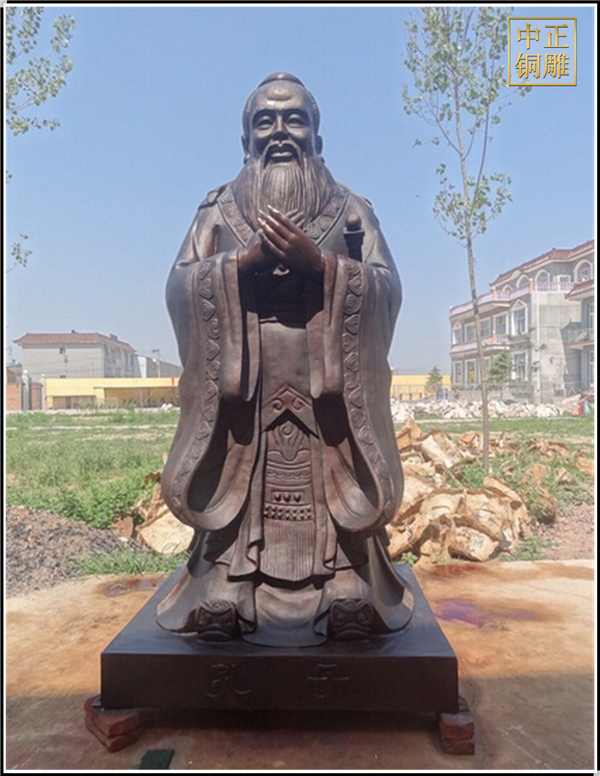 學(xué)校孔子銅雕擺放.jpg