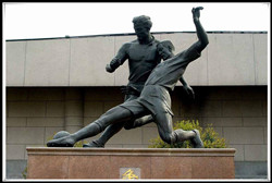 大型爭(zhēng)雕塑|廣場(chǎng)爭(zhēng)銅雕塑